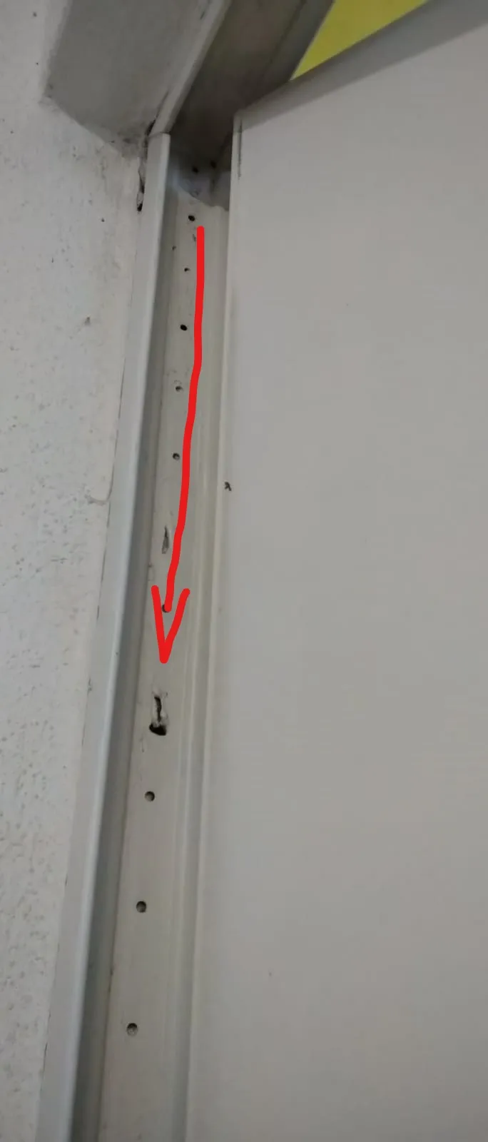 Mantenimiento obligatorio en puertas EI